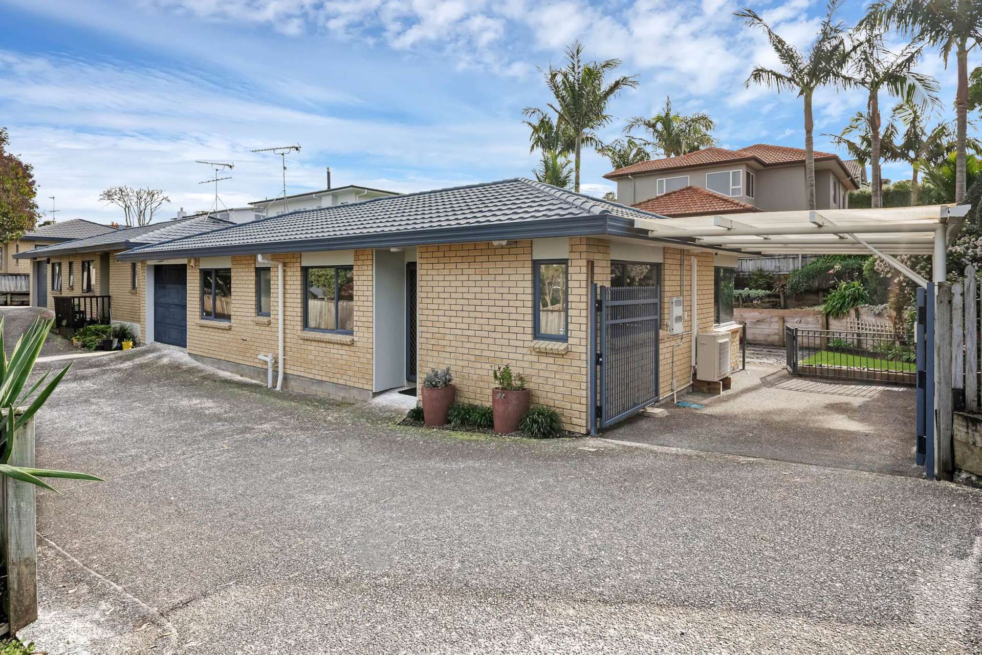 1/19 Howe Street Howick_0