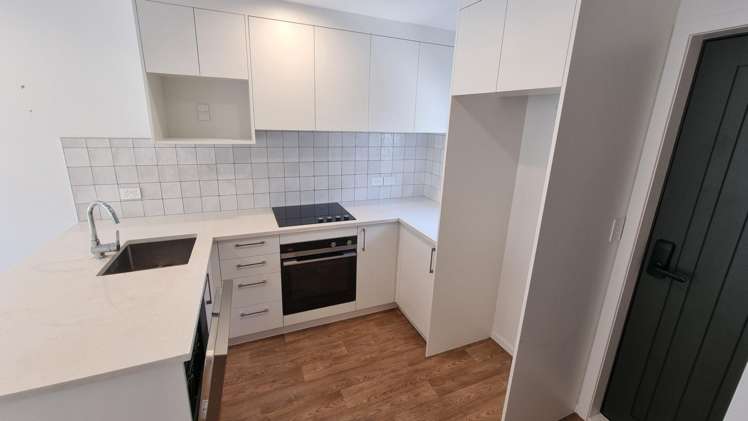 10/30 Bowater Place 10686_3