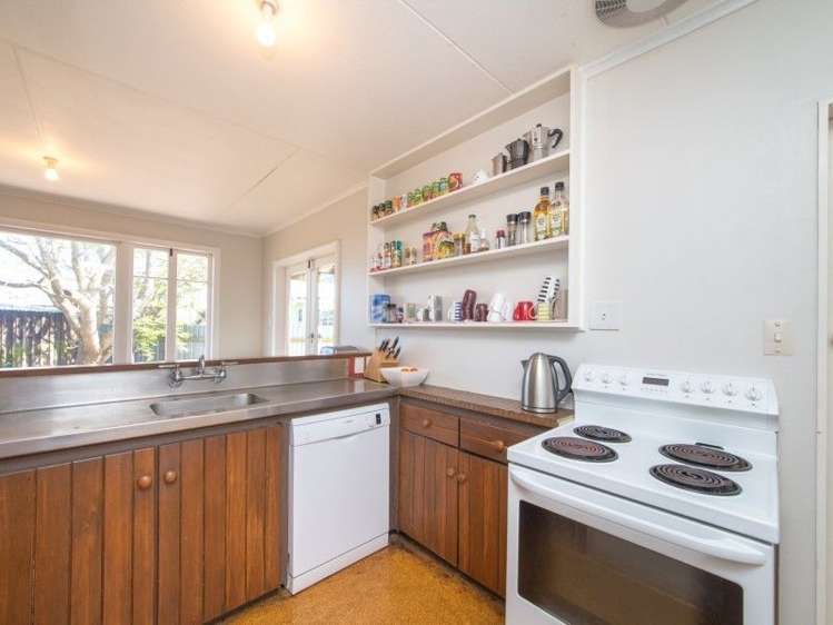 114 East Street Feilding_7