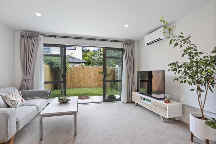 9/18 Graham Avenue Te Atatu Peninsula_3