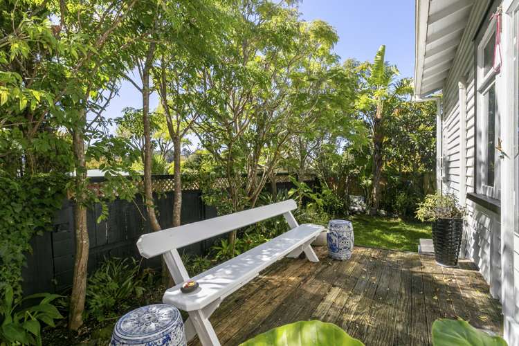 2/6 Rosier Road Glen Eden_11