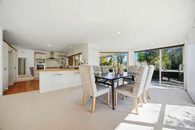 248 Paremoremo Road_3