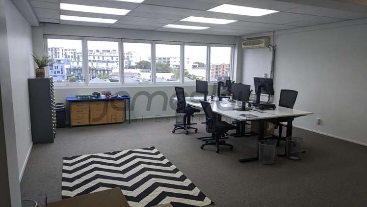 111 Newton Road Eden Terrace_8