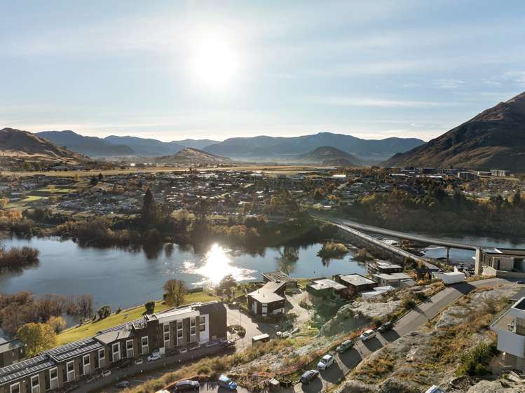 4 Northview Terrace Queenstown_16