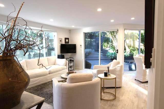 20D St Georges Bay Road (Fully Furnished Luxury) Parnell_3