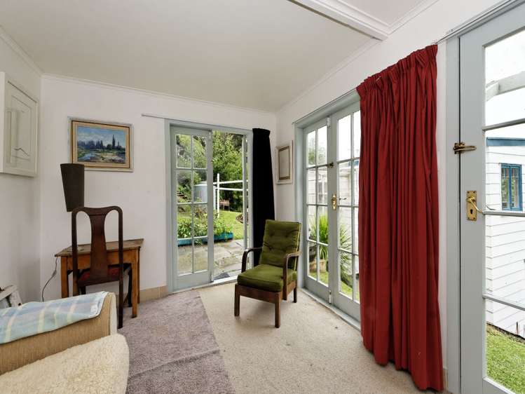 1188 Huia Road Huia_11