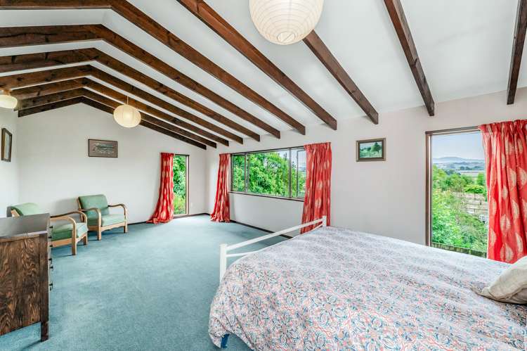 1594 Cust Road Cust_19