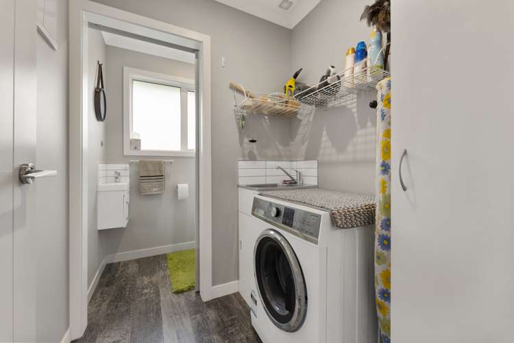 9 Millennium Way Feilding_12