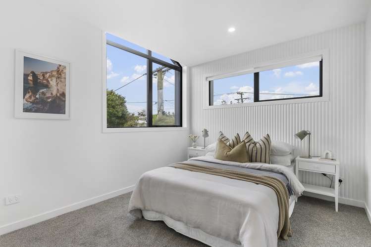 1/47 Taipari Road Te Atatu Peninsula_8