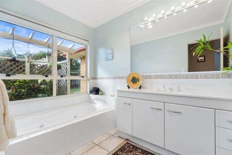 41 Palm Beach Boulevard Papamoa_6