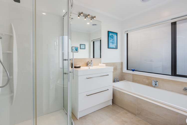 24 Margaret Shields Avenue Aotea_20