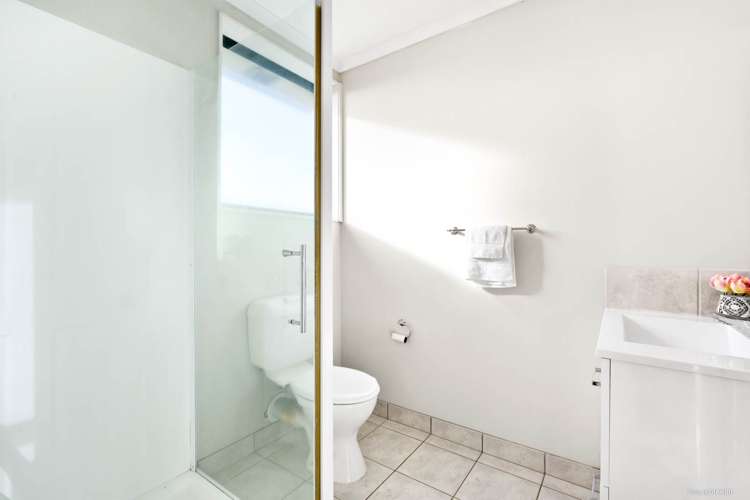 7 Keri Vista Rise Papakura_11