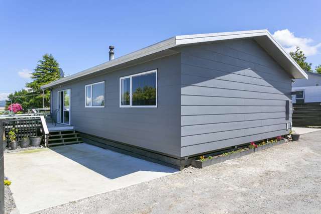 2/139 Spa Road Taupo_1