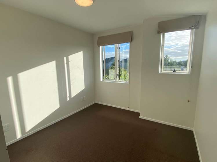 3 Stitchbird Crescent Papakura_8
