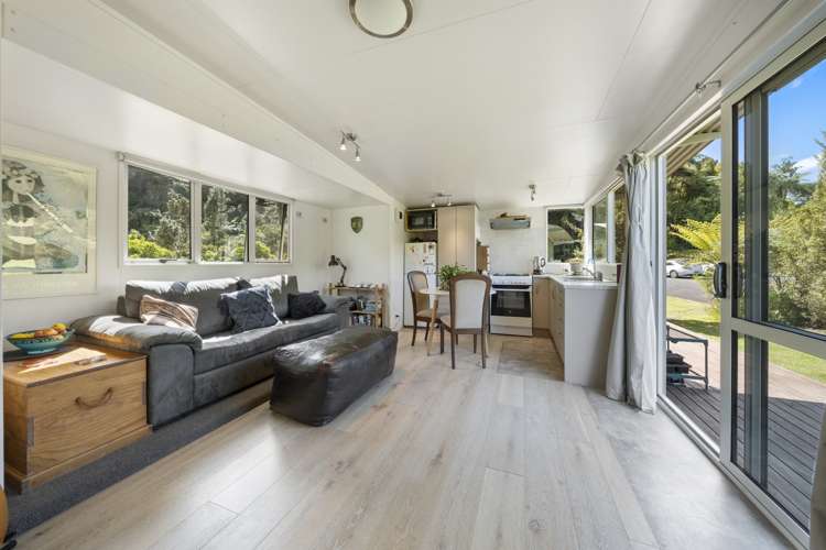 46 Stoney Creek Drive Waitakere_12