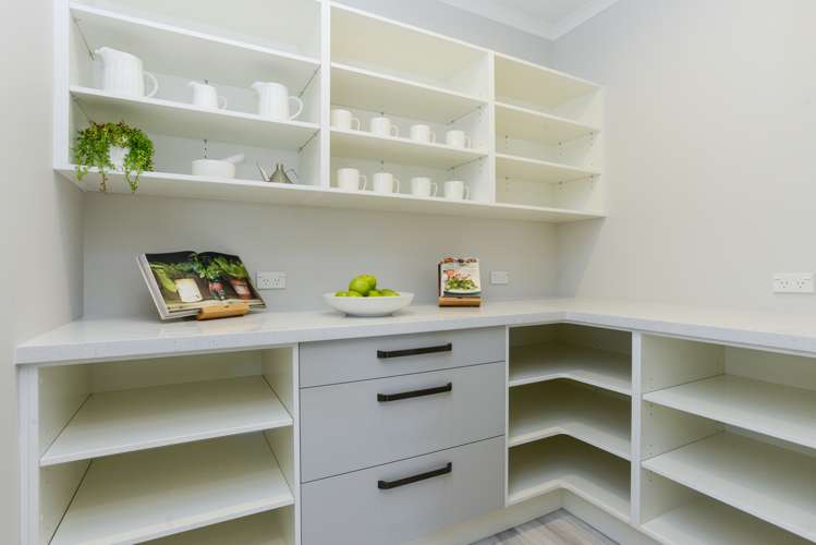 552 Lyndhurst Road Frimley_20