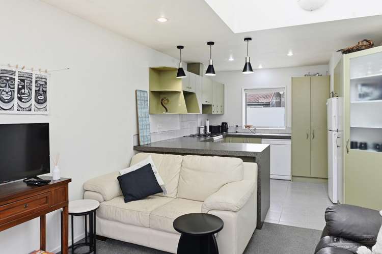 32B Elizabeth Street Victoria_6