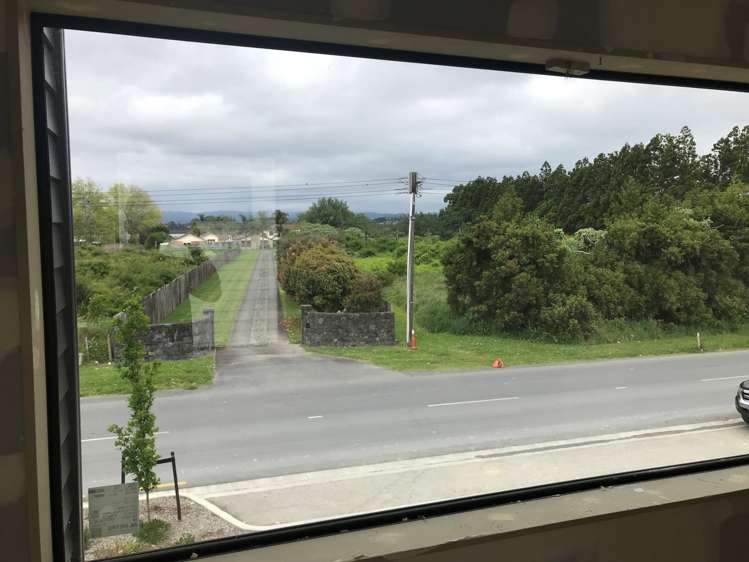 1 Pihoihoi Place Hobsonville_8