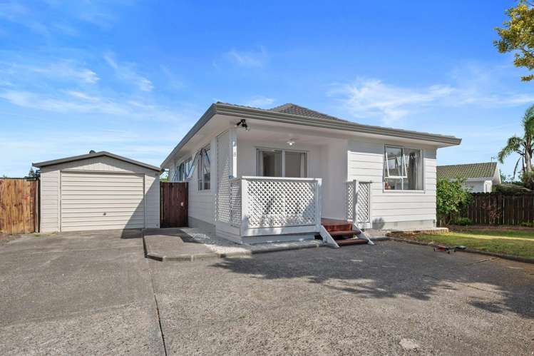 8 Childers Road Ranui_2