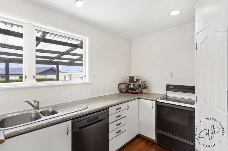 22 Allington Road Massey_6