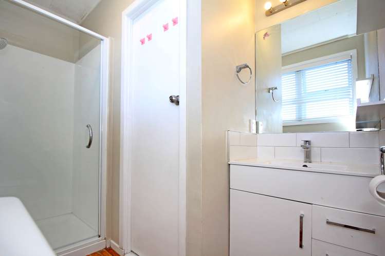 8/3 Picton Street Howick_7