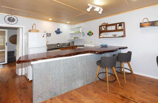 5 Bayly Street Baylys Beach_2
