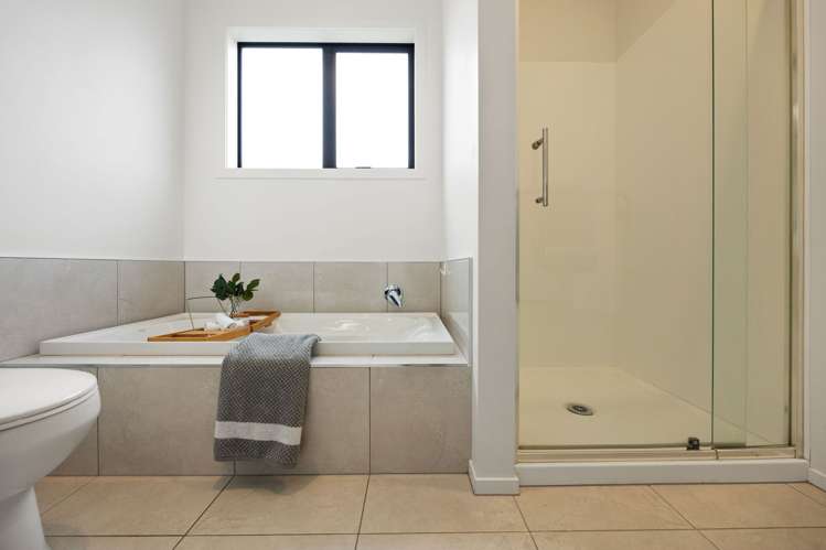 12 Stan Heather Drive Glenview_20