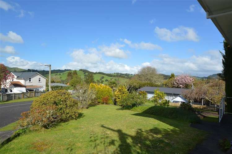 2 Hikurangi Terrace Taumarunui_4