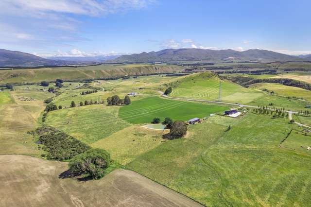 162 Ruffell Road Westland Surrounds_2