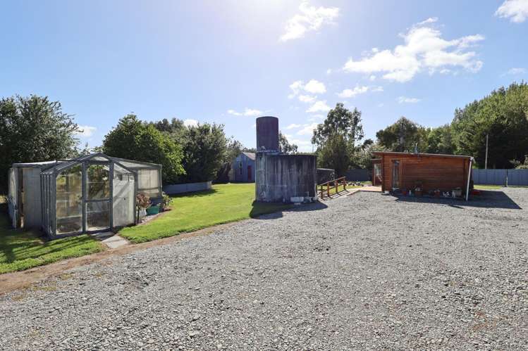 13 Danube Road Winton Surrounds_23