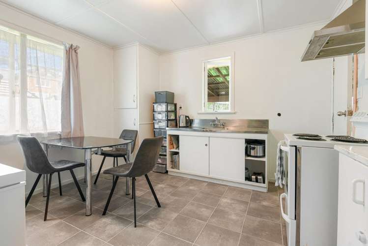 22 Bellingham Crescent_1