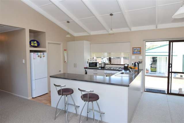 32 Hornsea Road Tairua_4