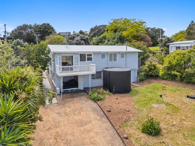 142 Ocean View Road Oneroa_9