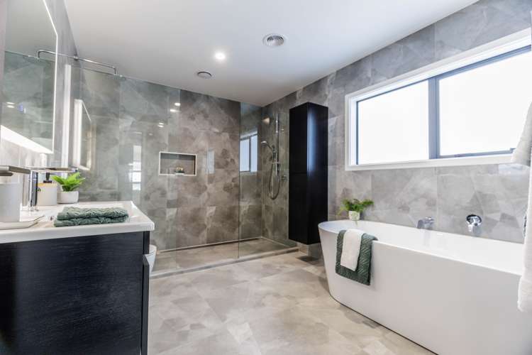 142 Amesbury Drive Churton Park_23