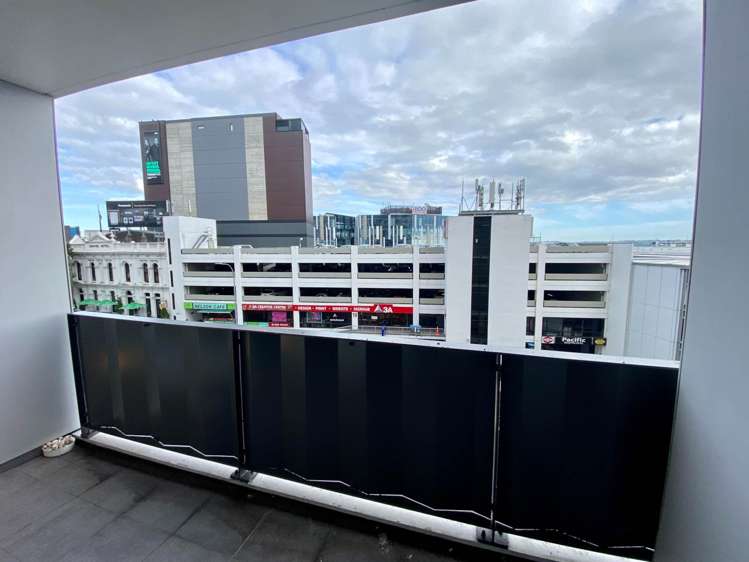 303/17 Vogel Lane Auckland Central_8