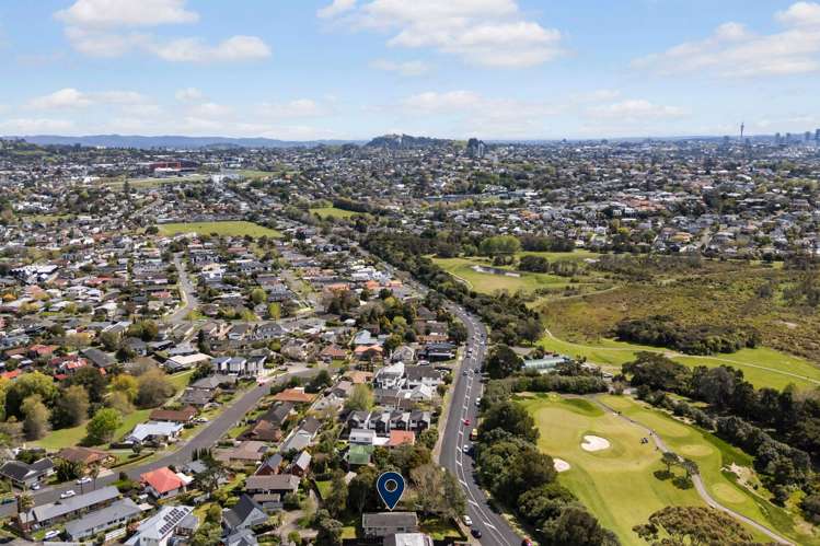 197 Abbotts Way Remuera_17