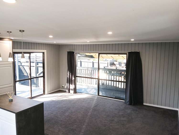 2/31 Gill Avenue Te Atatu Peninsula_19