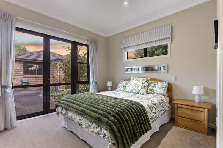 16 Lynwood Grove Dairy Flat_23