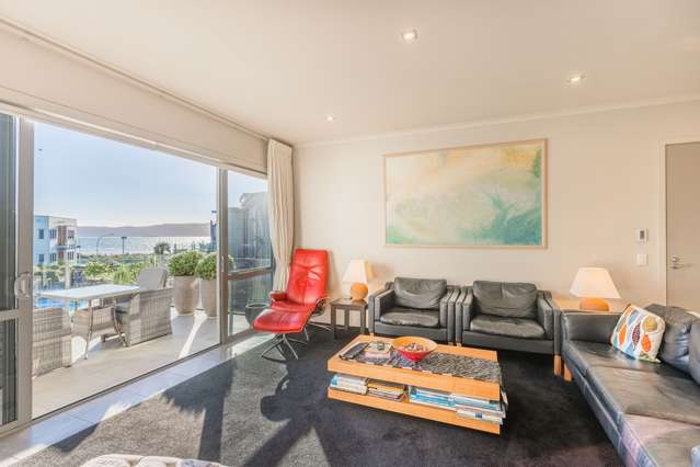 22/4 Seaview Road Paraparaumu Beach_1