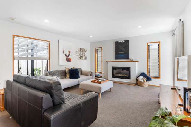 42 Oakwood Grove Eastern Beach_4