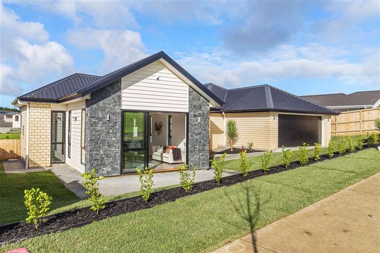 3 Walnut Road Riverhead_17