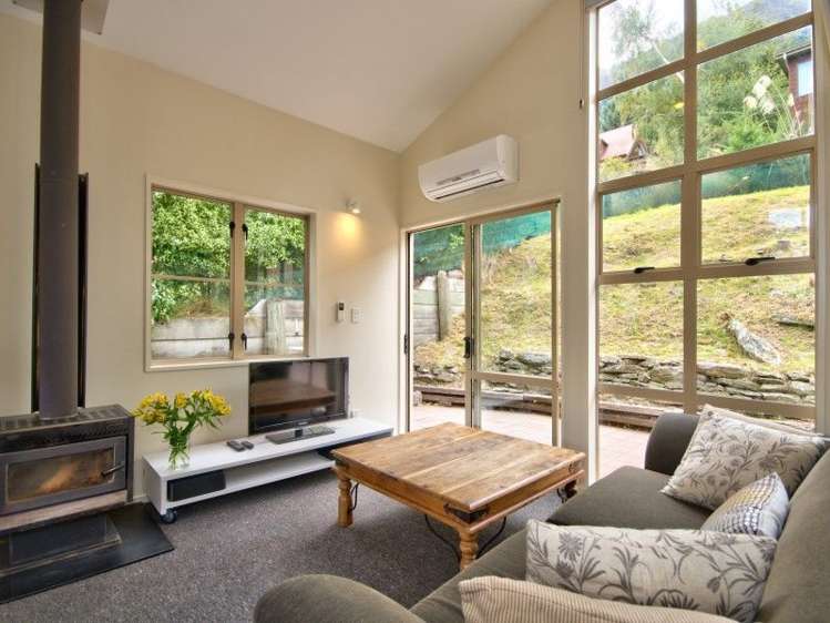 35a Watts Road Fernhill/Sunshine Bay_5