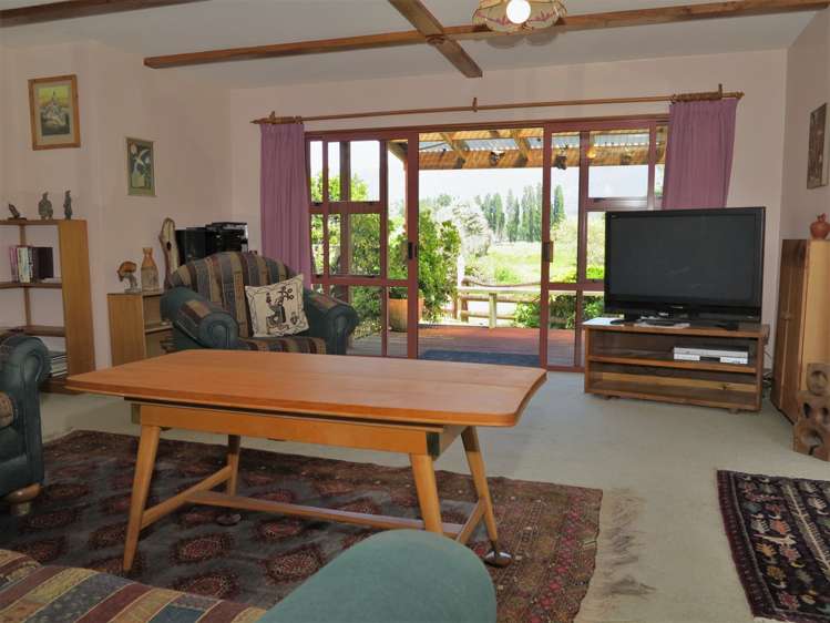 11 Feary Crescent Takaka_7