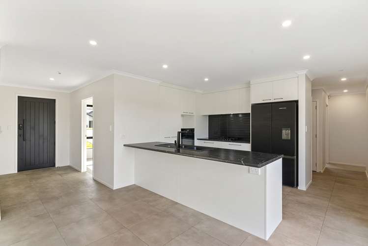 10 Clark Rise Pokeno_1