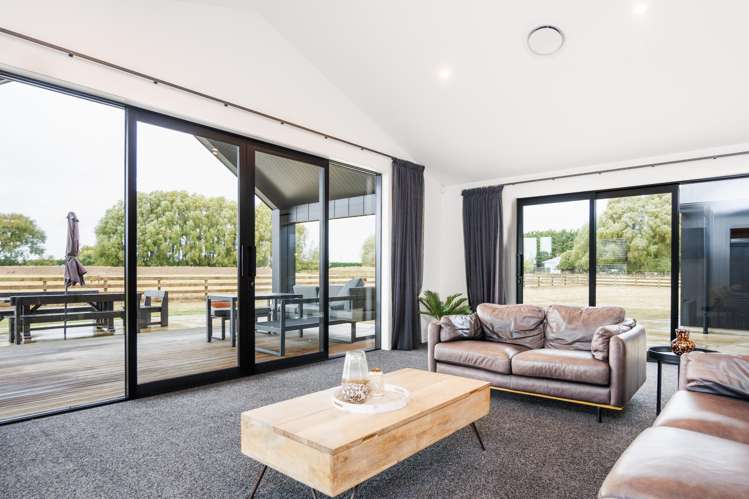 15 Harvest Lane Newbury_16