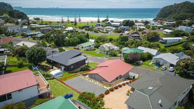 208 Russell Bruce Place Onemana_2