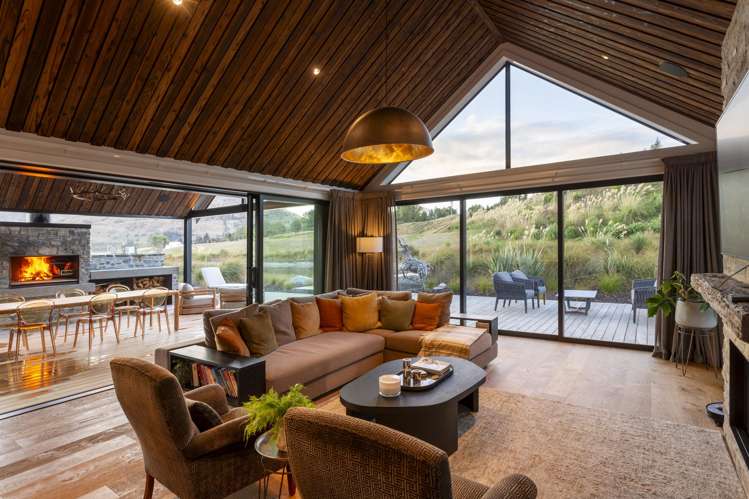 6 Kahiwi Drive Lower Shotover_2
