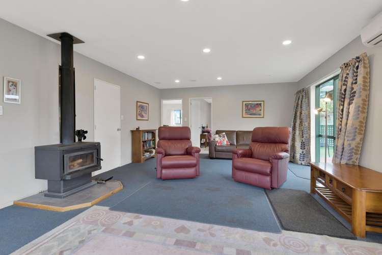 48 Lyndon Street Waiau_5