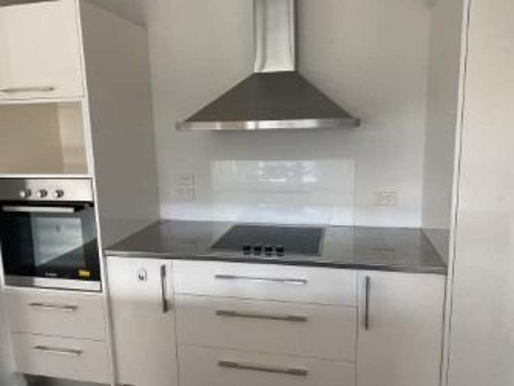 8 Gladstone Street Hawera_3