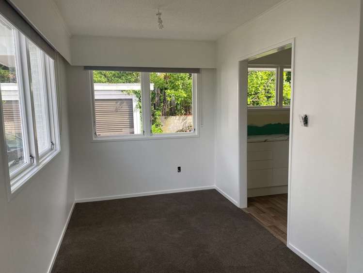 27 Tawa Street Hilltop_9